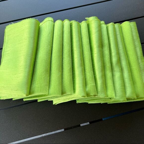 12 Lemon Lime Dressy Dinner Napkins 19” X 19” NWOT - Picture 10 of 12